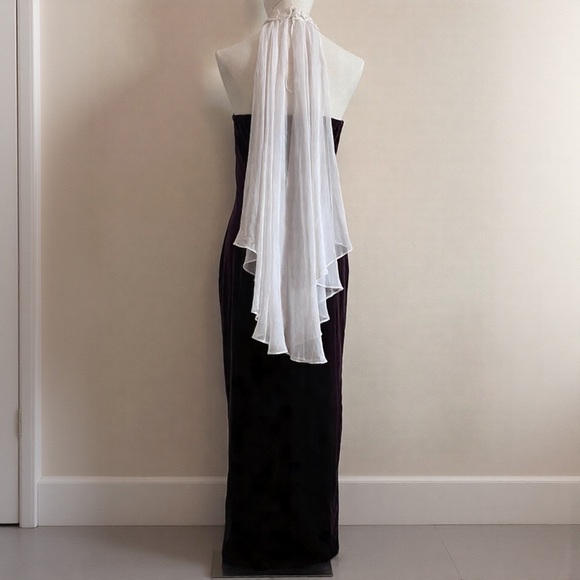 Vintage velvet dress with cape - Picture 2 of 8